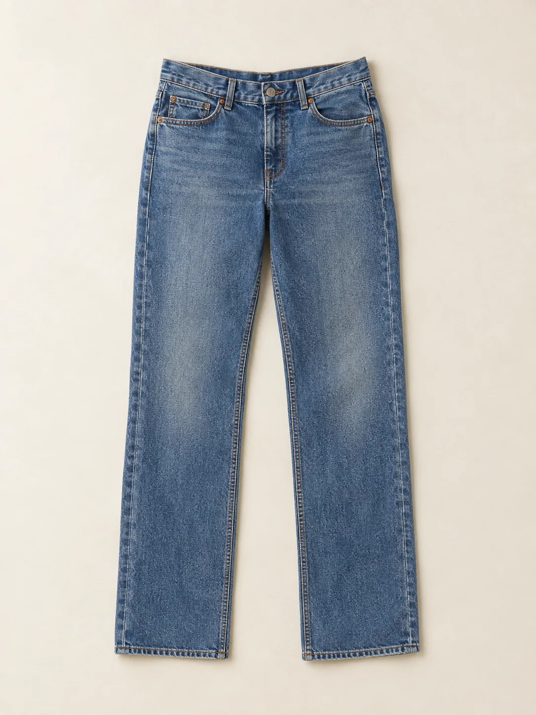 V Yoke Straight in Mid Worn wash, front view